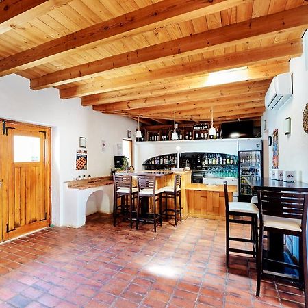 Albergue Turistico La Almazara فيلافرانكا دي لوس باروس المظهر الخارجي الصورة
