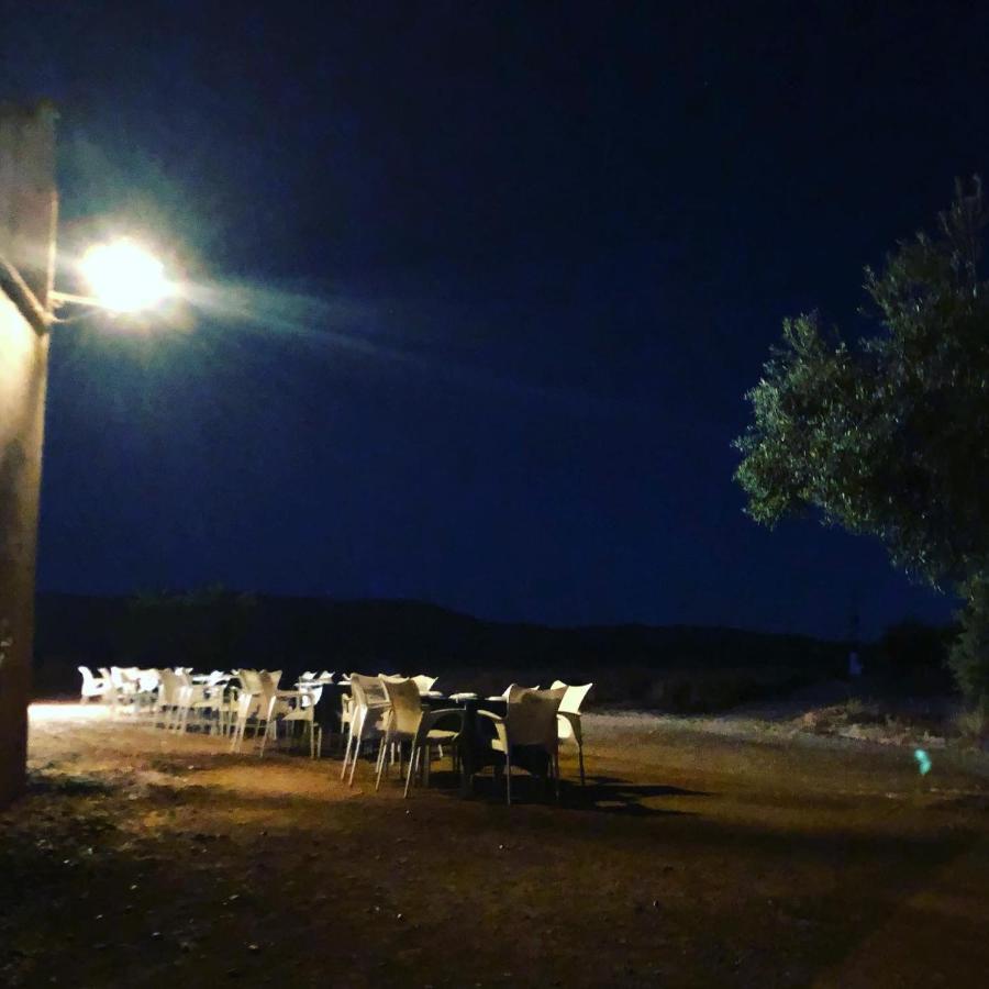 Albergue Turistico La Almazara فيلافرانكا دي لوس باروس المظهر الخارجي الصورة