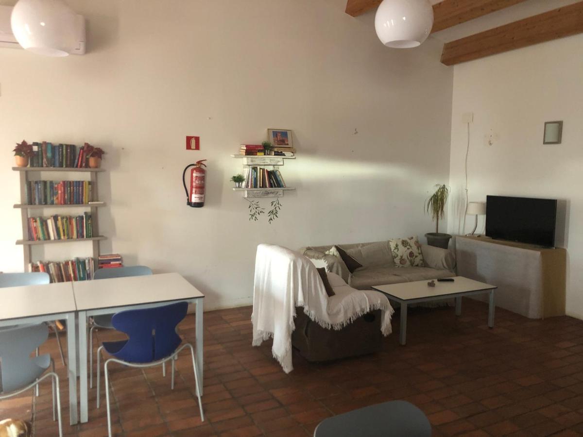 Albergue Turistico La Almazara فيلافرانكا دي لوس باروس المظهر الخارجي الصورة