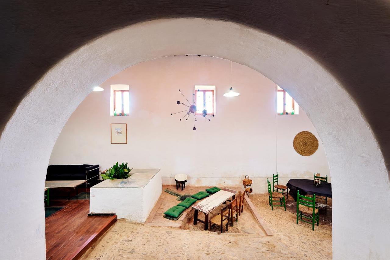 Albergue Turistico La Almazara فيلافرانكا دي لوس باروس المظهر الخارجي الصورة