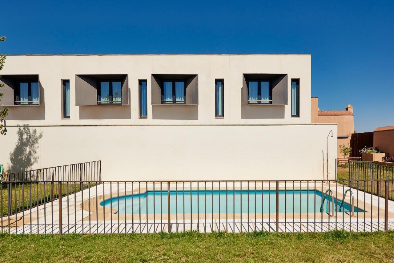 Albergue Turistico La Almazara فيلافرانكا دي لوس باروس المظهر الخارجي الصورة