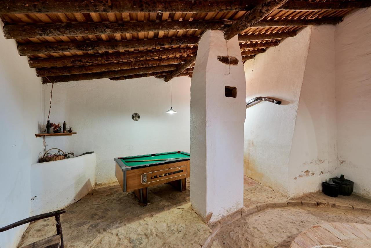 Albergue Turistico La Almazara فيلافرانكا دي لوس باروس المظهر الخارجي الصورة
